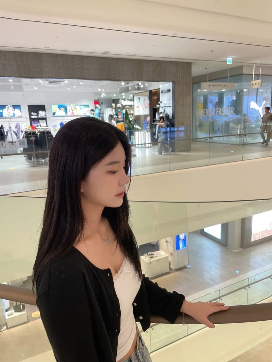 Menata ulang garis samping wajah
